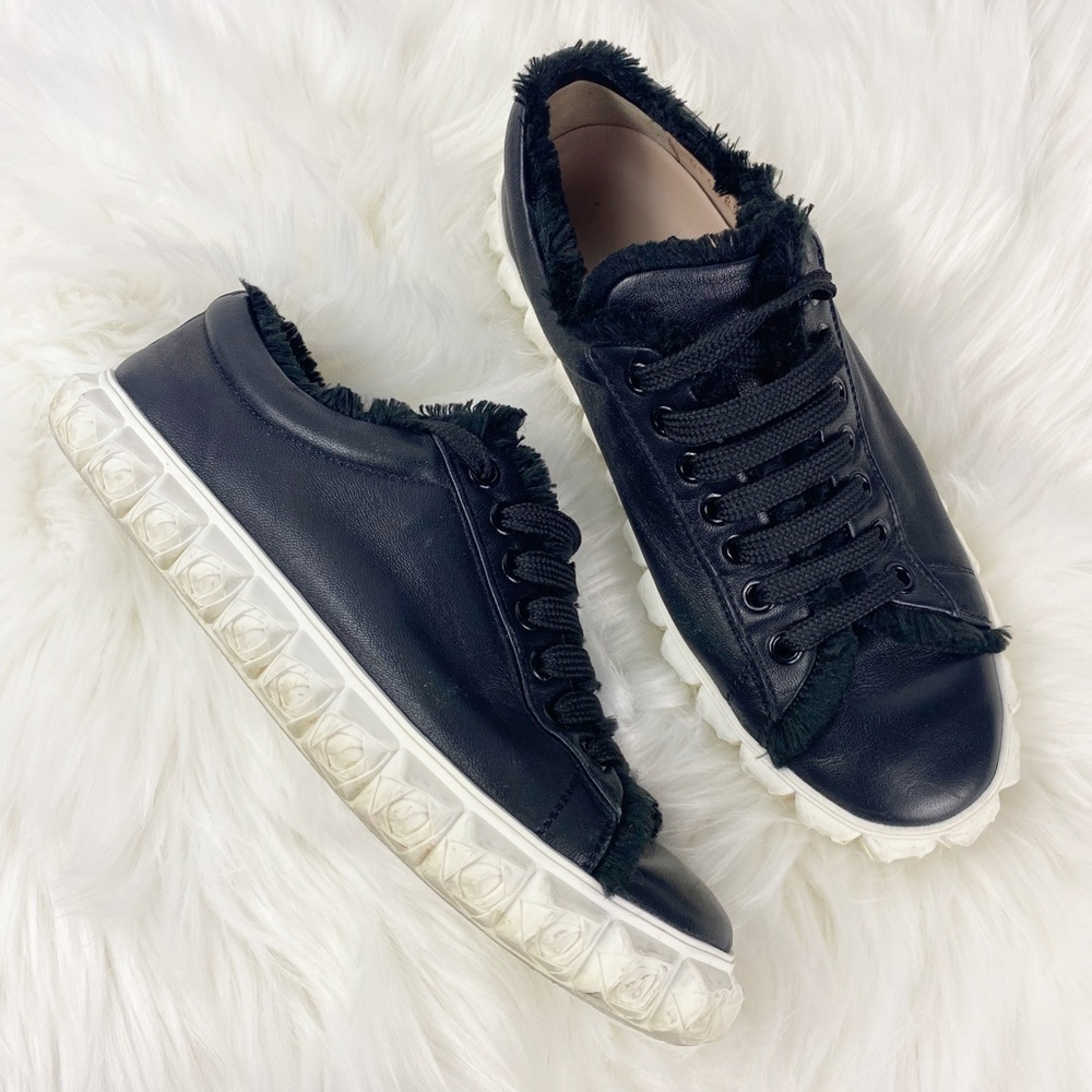 Stuart Weitzman Womens Sz 9 Fringie Coverstory Black Leather Sneaker 3D Rose